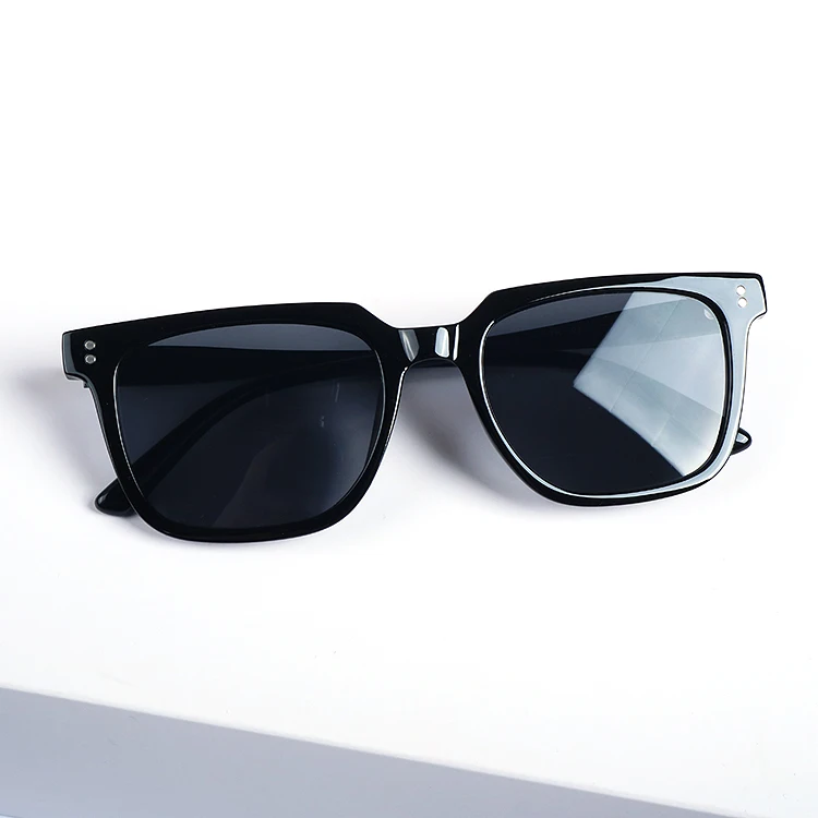 211 Square fashion sunglasses 2022 women Rectangular sunglasses men Wholesale 2022, C1/c3/c9/c21
211 Square fashion sunglasses 2022 women Rectangular sunglasses men Wholesale 2022, C1/c3/c9/c21