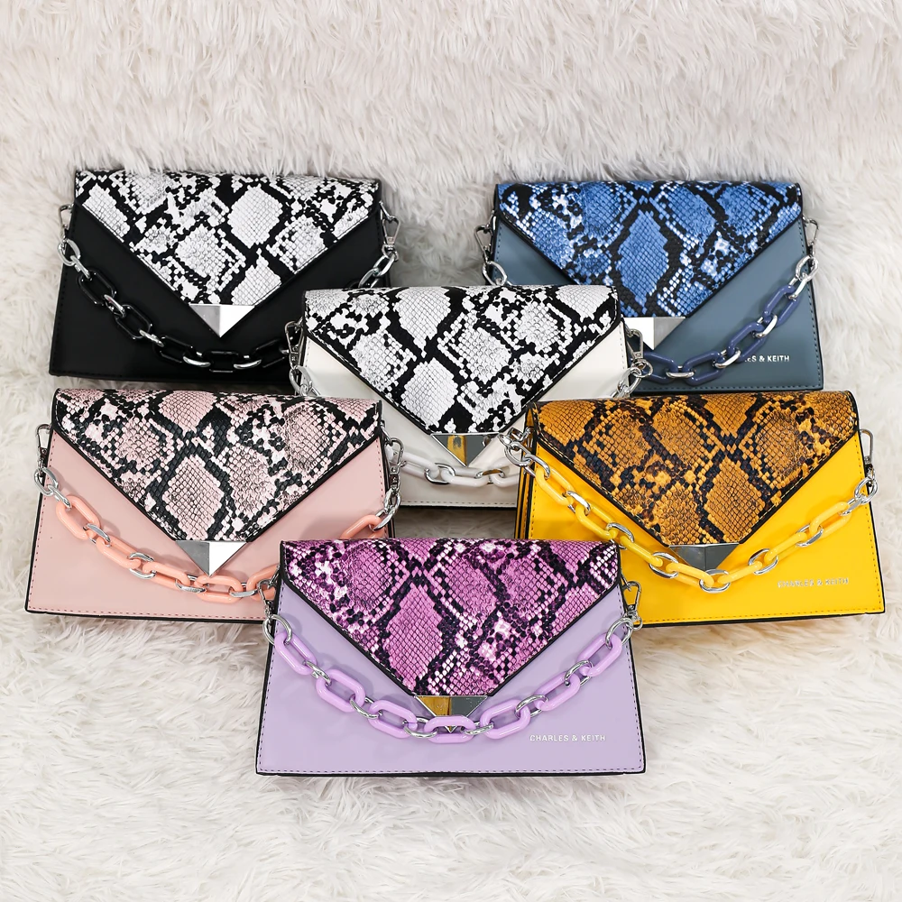 2021 Latest snake skin clamshell bags shoulder crossbody chain purses luxury handbags for women purses and handbags
2021 Latest snake skin clamshell bags shoulder crossbody chain purses luxury handbags for women purses and handbags