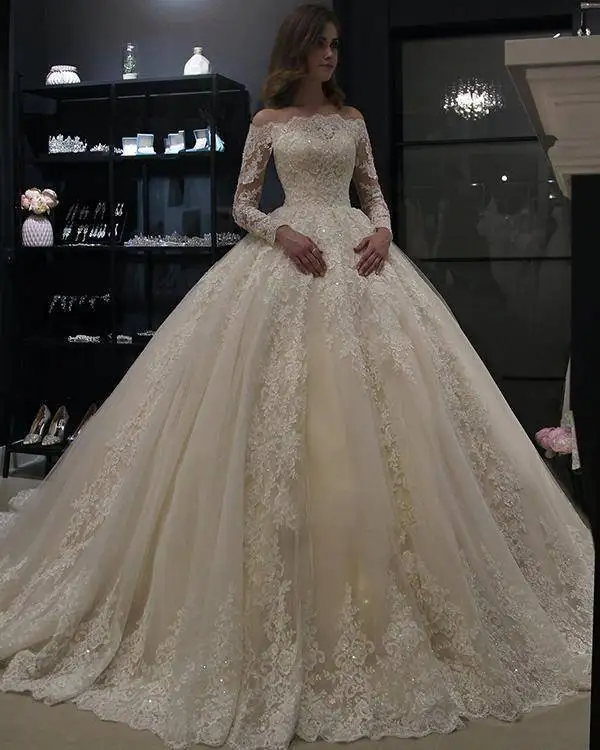 Customized Wedding Gowns Free size and color Elegant Off Shoulder with Full Sleeves Ball Gown Lace Wedding Dress, Off white, pure white
Customized Wedding Gowns Free size and color Elegant Off Shoulder with Full Sleeves Ball Gown Lace Wedding Dress, Off white, pure white