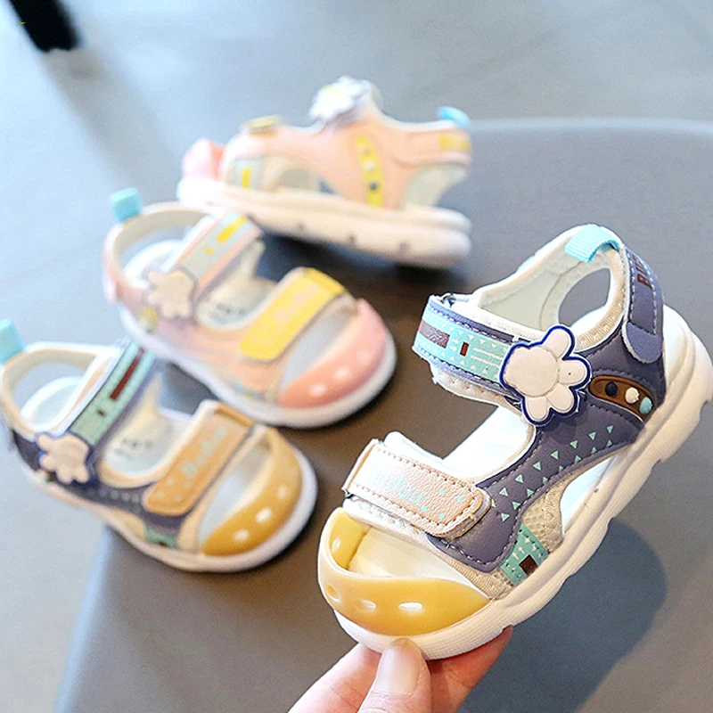 Baby Sandals New Summer Children's Functional Shoes for Boys and Girls Baotou Cartoon Beach Shoes Baby Toddler Shoes
Baby Sandals New Summer Children's Functional Shoes for Boys and Girls Baotou Cartoon Beach Shoes Baby Toddler Shoes