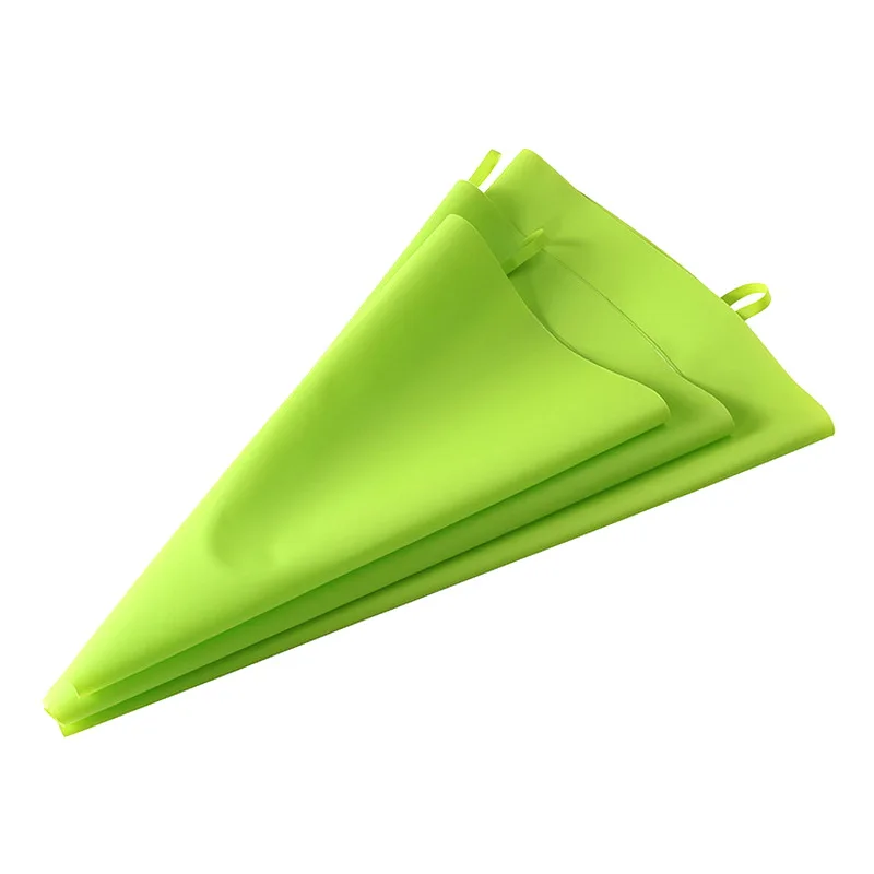 EVA piping bag thickened cake cookie squeezing flower bag squeezing cream bag baking tool, As picture
EVA piping bag thickened cake cookie squeezing flower bag squeezing cream bag baking tool, As picture