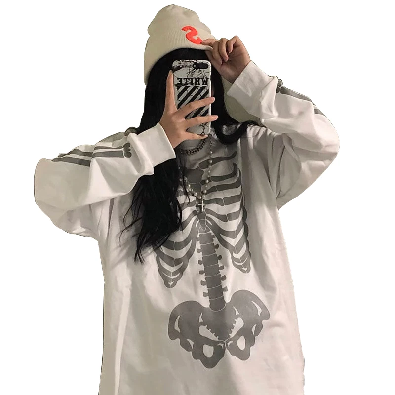 2021 new skull print hip-hop street couple of long sleeves graphic t-shirts harajuku y2k tops women's shirts goth clothes, White / black
2021 new skull print hip-hop street couple of long sleeves graphic t-shirts harajuku y2k tops women's shirts goth clothes, White / black