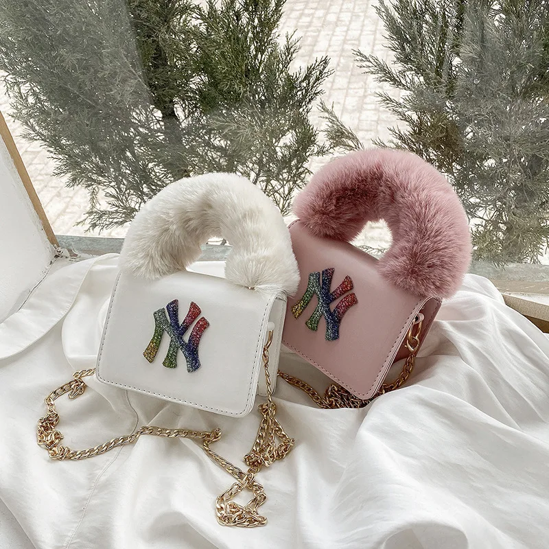 wholesale 2021 NY handbag and hat set purse NY shoulder bag NY crossbody bag fancy Handbags for Women
wholesale 2021 NY handbag and hat set purse NY shoulder bag NY crossbody bag fancy Handbags for Women