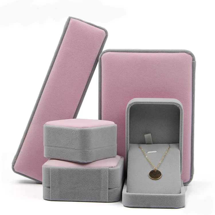 Jewelry Box Set Pendant Round Corner Velvet Ring Bracelet Jewelry Box Packaging, Brown,blue,gray,khaki,red,pink,gray&pink
Jewelry Box Set Pendant Round Corner Velvet Ring Bracelet Jewelry Box Packaging, Brown,blue,gray,khaki,red,pink,gray&pink