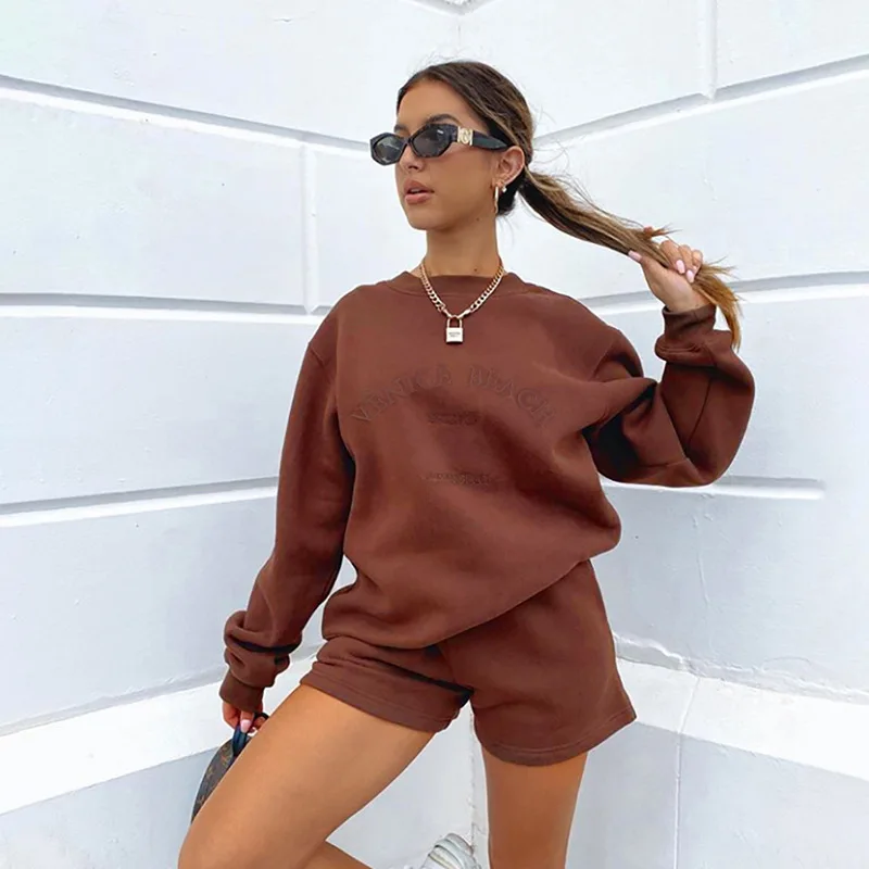 2021 autumn custom embroidery logo solid plain sport workout casual long sleeve sweater short set women two piece pants set, Picture
2021 autumn custom embroidery logo solid plain sport workout casual long sleeve sweater short set women two piece pants set, Picture