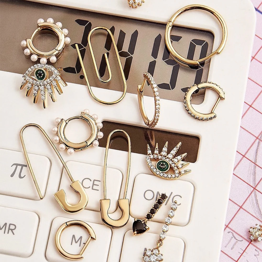 2020 New Fashion Statement Rhinestone Evil Eyes Stud Earrings Geometric Crystal Devil Eyes Stud Earring
2020 New Fashion Statement Rhinestone Evil Eyes Stud Earrings Geometric Crystal Devil Eyes Stud Earring