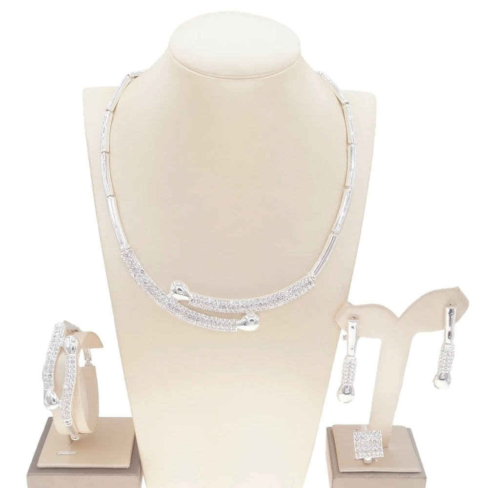Copper alloy gold plated jewelry set simple style design four fashionable women's accessories set dating party gift
Copper alloy gold plated jewelry set simple style design four fashionable women's accessories set dating party gift