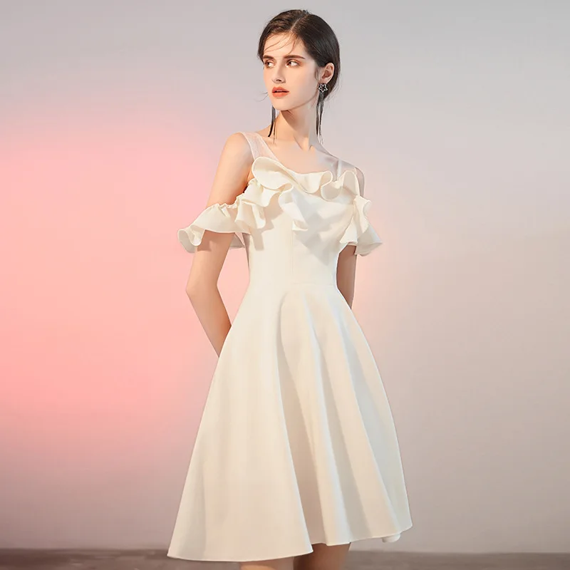 2021 European And American Spring New Daily Wear Temperament Banquet Host French Temperament Evening Dress, Shown
2021 European And American Spring New Daily Wear Temperament Banquet Host French Temperament Evening Dress, Shown