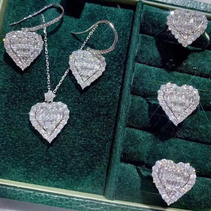 Luxury Heart shape Jewelry Sets Zircon Party Wedding for women jewelry set, Customized color
Luxury Heart shape Jewelry Sets Zircon Party Wedding for women jewelry set, Customized color