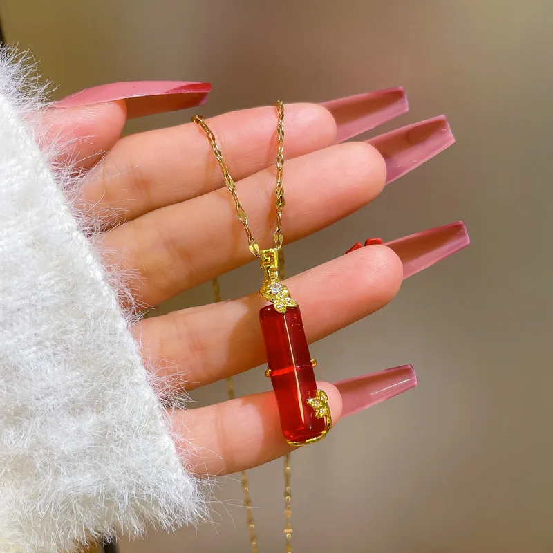 Stainless Steel Shiny Crystal Red Ruby Pendant Necklace Women Titanium Steel Gemstone Necklace Jewelry 
Stainless Steel Shiny Crystal Red Ruby Pendant Necklace Women Titanium Steel Gemstone Necklace Jewelry