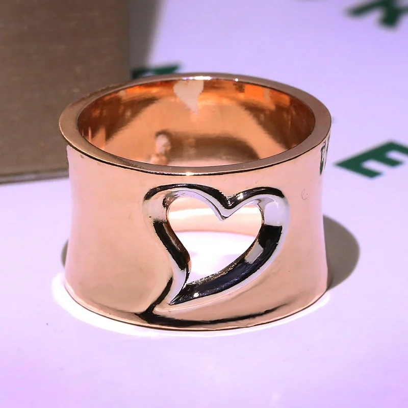 Rose Gold Color Hollow Heart Shaped Rings for Women Simple Wedding Band Finger Rings Mothers Day Birthday Gifts Jewelry
Rose Gold Color Hollow Heart Shaped Rings for Women Simple Wedding Band Finger Rings Mothers Day Birthday Gifts Jewelry