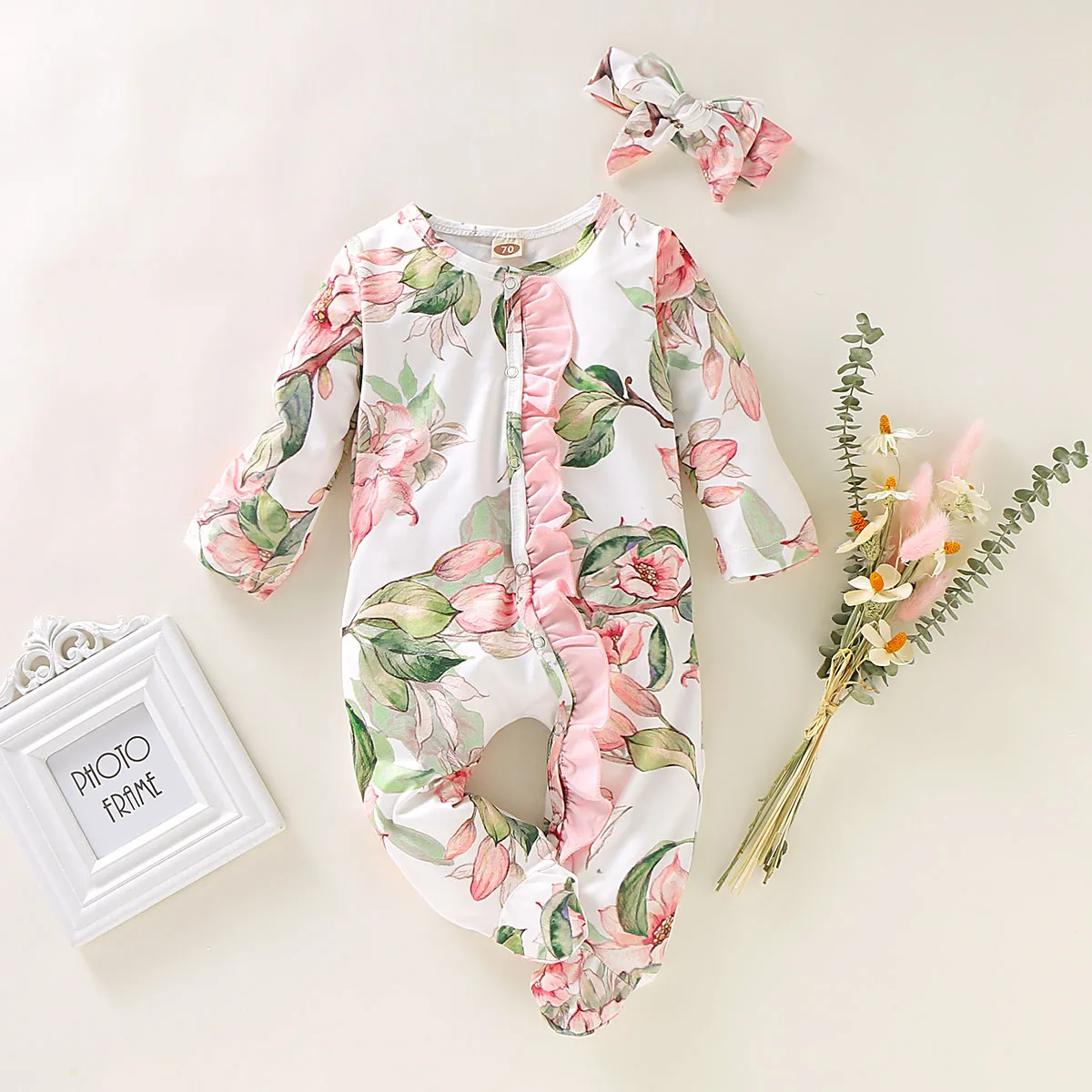 

Custom Newborn Infant Toddler Clothes Long Sleeve Footed Pajamas Baby Girls Floral Ruffle Footie Romper, Photo showed and customized color