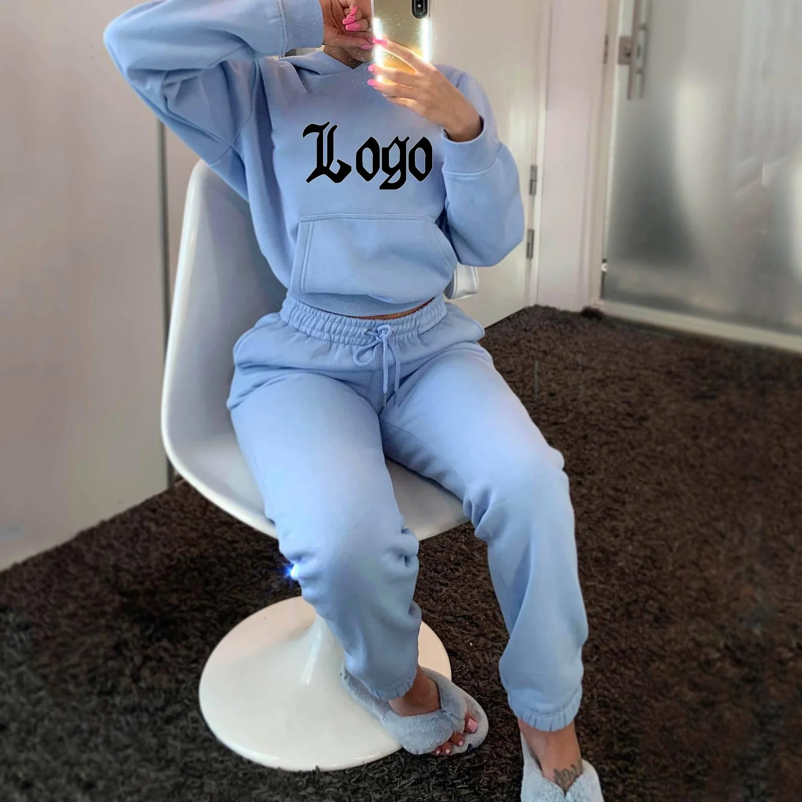 custom sweatsuit with logo Hoodie training & jogger tracksuits 2 piece sets rhinestone private label plain sweat suits women
custom sweatsuit with logo Hoodie training & jogger tracksuits 2 piece sets rhinestone private label plain sweat suits women
