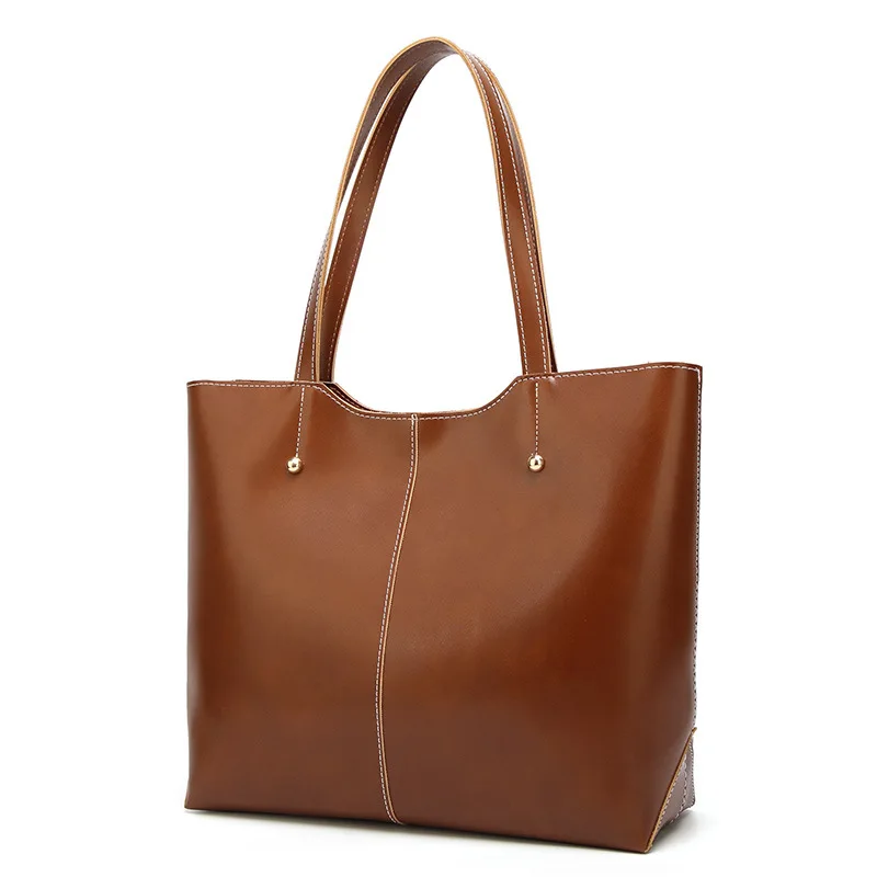Manufacturers wholesale 2020 new European and American Shoulder Bag retro versatile oil wax leather bag, Picture color , can be customized
Manufacturers wholesale 2020 new European and American Shoulder Bag retro versatile oil wax leather bag, Picture color , can be customized