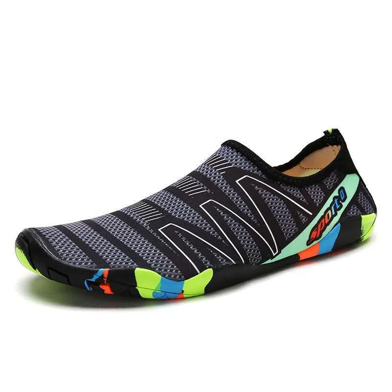 Wholesale couple swimming diving shoes European and American large size barefoot wading shoes
Wholesale couple swimming diving shoes European and American large size barefoot wading shoes