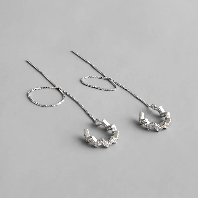 Trendy 925 Sterling Silver Jagged Long Chain Hoop Earrings Inlay Zircon Ear Line Threader Earrings For Women
Trendy 925 Sterling Silver Jagged Long Chain Hoop Earrings Inlay Zircon Ear Line Threader Earrings For Women