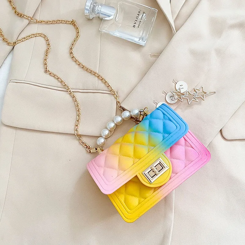 2021 Women Crossbody mini Chain handBag Summer Fashion Shoulder Matte Colorful Mini Jelly women messenger bag
2021 Women Crossbody mini Chain handBag Summer Fashion Shoulder Matte Colorful Mini Jelly women messenger bag