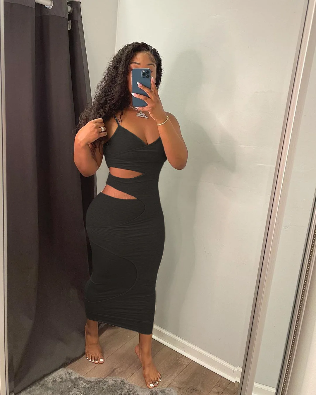 v neck soild hollow out sleeveless plus size summer women bandage sexy bodycon club dress 2021 women clothing
v neck soild hollow out sleeveless plus size summer women bandage sexy bodycon club dress 2021 women clothing