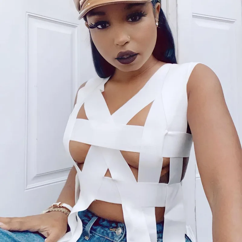 Women Tops 2021 Summer New Cut Out Irregular Bandage Ladies Crop Top Sexy Club Wear Black White Tank Top
Women Tops 2021 Summer New Cut Out Irregular Bandage Ladies Crop Top Sexy Club Wear Black White Tank Top