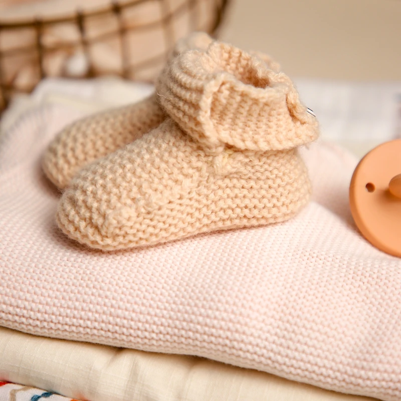 High Quality Customized Baby Handmade Crochet Shoes New Design Casual Baby Shoes, 3 colors
High Quality Customized Baby Handmade Crochet Shoes New Design Casual Baby Shoes, 3 colors