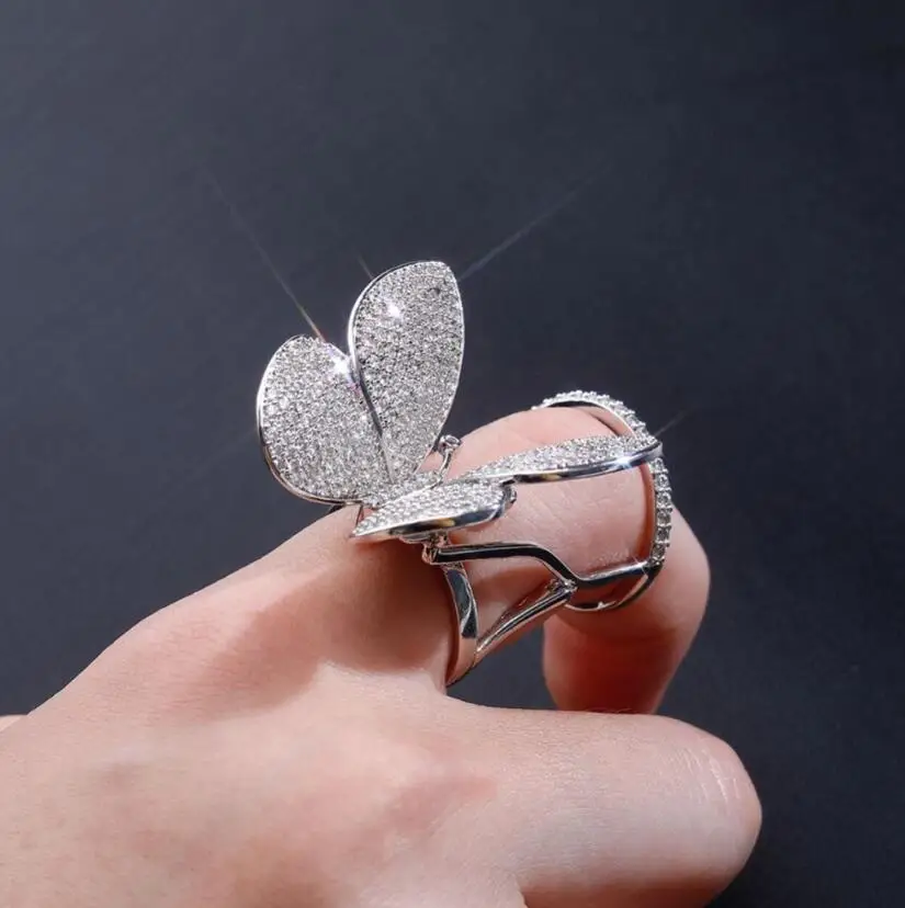3D Elegant New Design Moving Ring CZ Stone Pave Setting Wedding Party Decoration Fashion Butterfly Ring
3D Elegant New Design Moving Ring CZ Stone Pave Setting Wedding Party Decoration Fashion Butterfly Ring