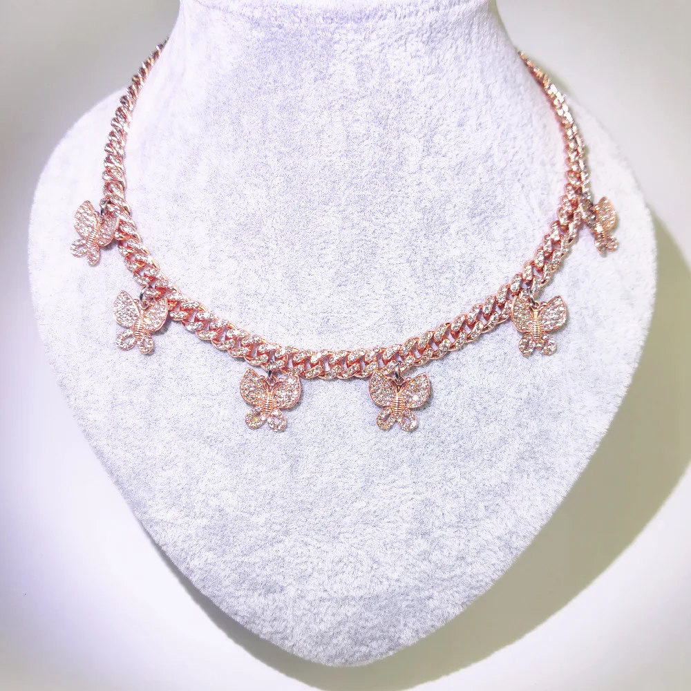 Micro Pave Bling Diamond Butterfly Choker Necklace 8mm Rose Gold Plated Cuban Link Butterfly Necklace
Micro Pave Bling Diamond Butterfly Choker Necklace 8mm Rose Gold Plated Cuban Link Butterfly Necklace