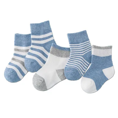 New 1-8 years old children's cotton socks fall and winter stripes wholesale, Picture shows
New 1-8 years old children's cotton socks fall and winter stripes wholesale, Picture shows