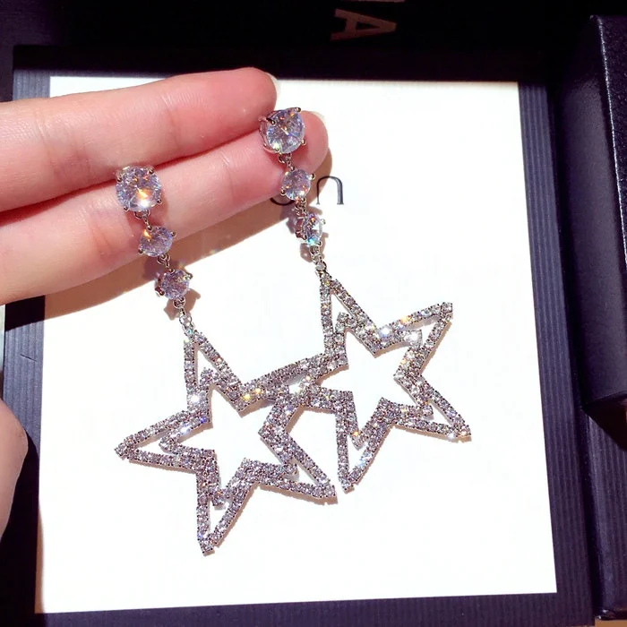 New Fashion Dangle Earrings For Women Earrings Korean Exaggerated Rhinestone Cubic Zircon Star Long Earrings, Picture shows
New Fashion Dangle Earrings For Women Earrings Korean Exaggerated Rhinestone Cubic Zircon Star Long Earrings, Picture shows