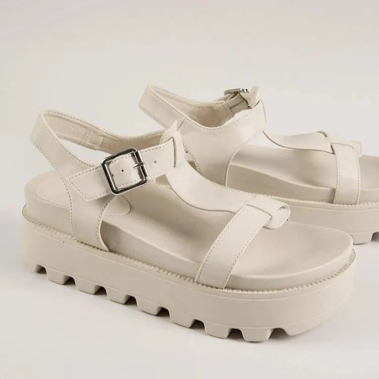 Summer's most popular roman sandals for ladies platform sandals and slippers for ladies, Black,white,brown
Summer's most popular roman sandals for ladies platform sandals and slippers for ladies, Black,white,brown
