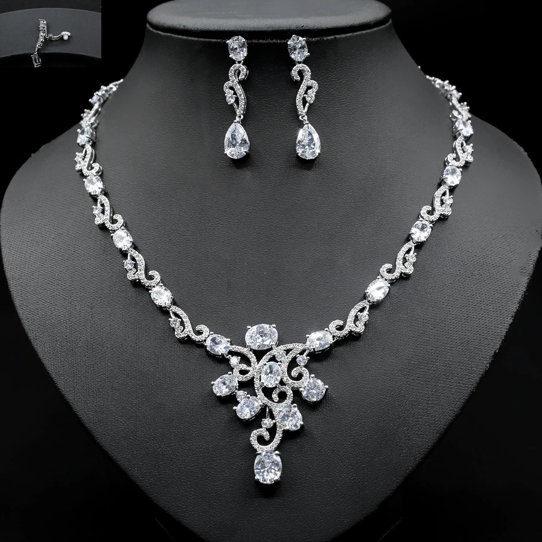 High Quality Water Droplets Zircon Jewelry Necklace Earrings Women Europe and America Bride Engagement Wedding Jewelry Set
High Quality Water Droplets Zircon Jewelry Necklace Earrings Women Europe and America Bride Engagement Wedding Jewelry Set