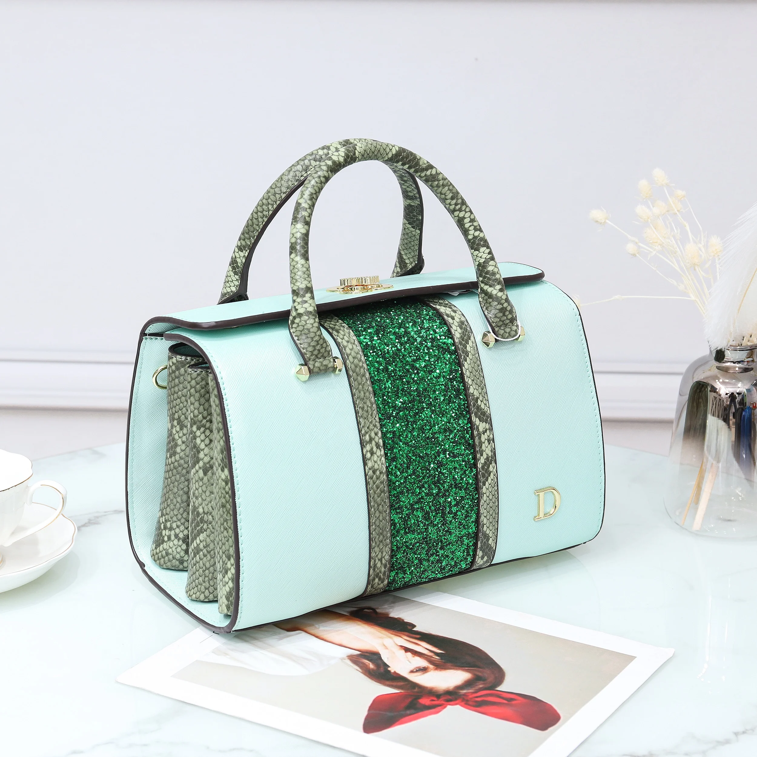 top selling textures handbags for women fashion trends ladies bags eye-catching pillow female bags of three compartment factory
top selling textures handbags for women fashion trends ladies bags eye-catching pillow female bags of three compartment factory