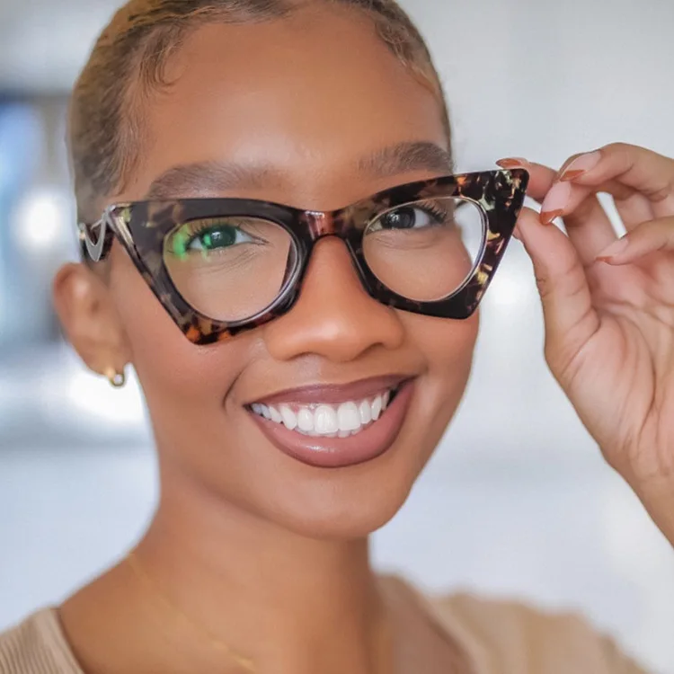 2815 Ins 2022 sunglasses river optical triangle sunglasses 2021 women cat eye frames optical cheap eyeglasses
2815 Ins 2022 sunglasses river optical triangle sunglasses 2021 women cat eye frames optical cheap eyeglasses