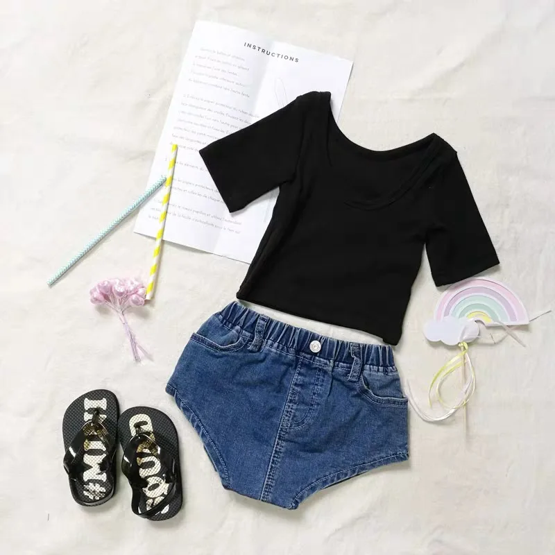 Hot style street style girl suit girl treasure cool short sleeved top and jeans hot pants big PP pants 2 piece set, Balck
Hot style street style girl suit girl treasure cool short sleeved top and jeans hot pants big PP pants 2 piece set, Balck