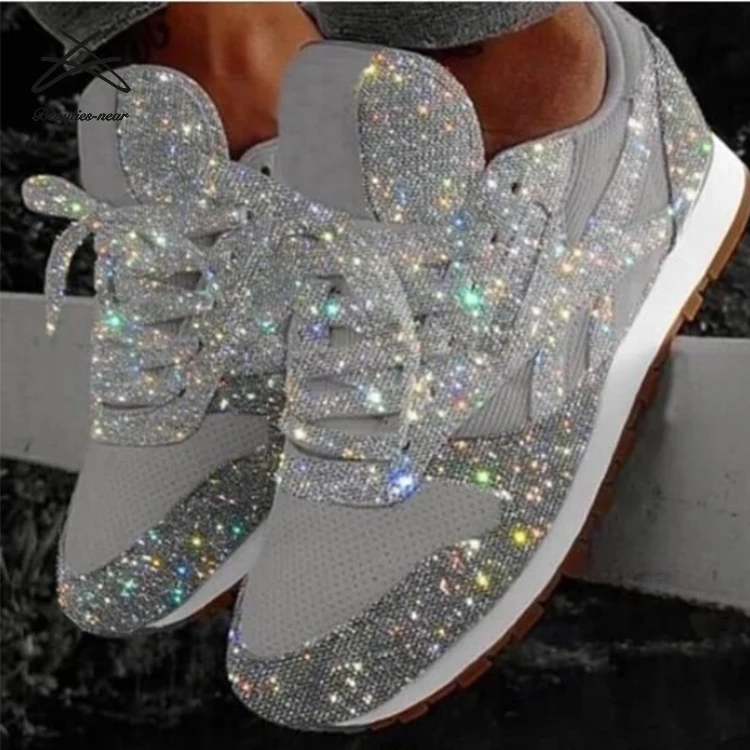 2020 Fashion sexy women bling shiny night club lace up sneaker casual ladies sports shoes
2020 Fashion sexy women bling shiny night club lace up sneaker casual ladies sports shoes