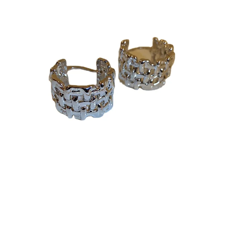 Exquisite Vintage Geometry S925 Silver Link Chain Hoop Earring Trendy Layered Geometric Circle Earrings
Exquisite Vintage Geometry S925 Silver Link Chain Hoop Earring Trendy Layered Geometric Circle Earrings