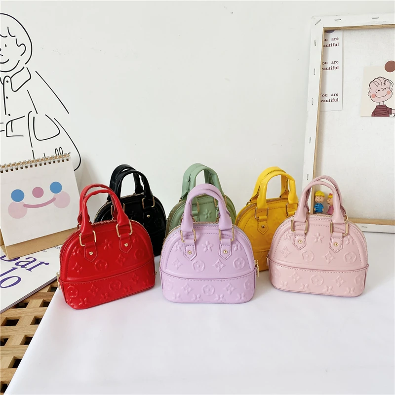 Korean children's bag girl princess messenger bag cute portable shell bags baby girls handbag kids handbags baby purse handbag, Picture
Korean children's bag girl princess messenger bag cute portable shell bags baby girls handbag kids handbags baby purse handbag, Picture