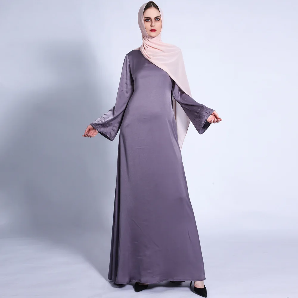 5011 kuwii 2021 Ramadan new design fashion Muslim women satin abaya robe best selling monsoon dubai abaya, 5 colors
5011 kuwii 2021 Ramadan new design fashion Muslim women satin abaya robe best selling monsoon dubai abaya, 5 colors