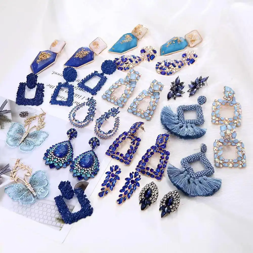 new 2021 Blue Resin Lace Petal Earrings Handmade Za Boho Jewelry Long Geometric Drop Fashionable Earring for Women, Gold/silver
new 2021 Blue Resin Lace Petal Earrings Handmade Za Boho Jewelry Long Geometric Drop Fashionable Earring for Women, Gold/silver