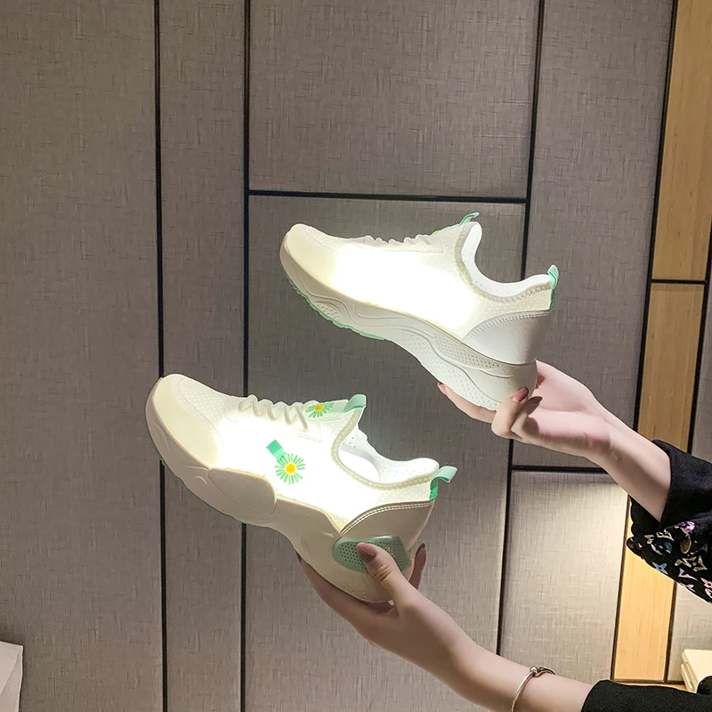 2020 New arrival breathable fashion casual sports shoes women sneakers ladies shoes women, Optional
2020 New arrival breathable fashion casual sports shoes women sneakers ladies shoes women, Optional