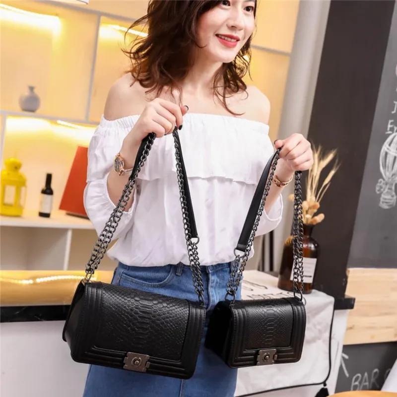 Female bag new bump color snake grain small fragrant wind chain bag women one shoulder cross bag handbag, Black, wine red, silver grey
Female bag new bump color snake grain small fragrant wind chain bag women one shoulder cross bag handbag, Black, wine red, silver grey