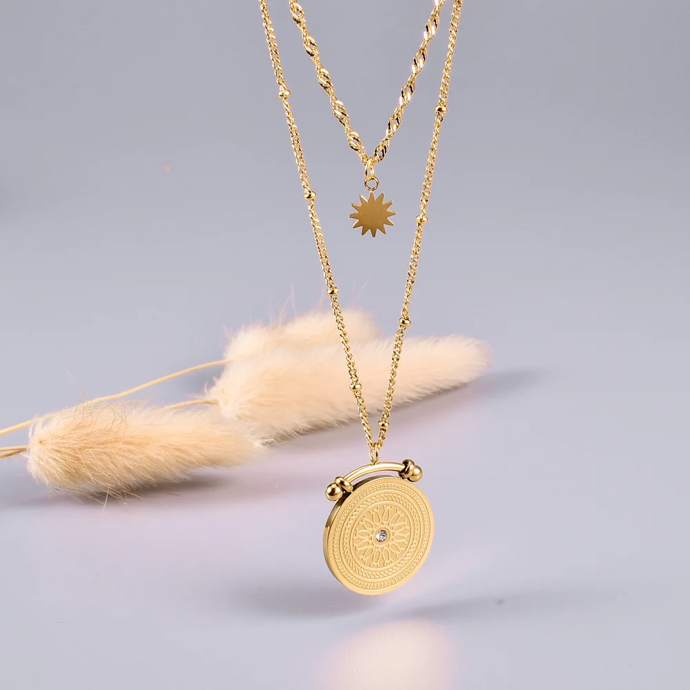 Punk Miami Cuban Choker Necklace Thick Chain European&America Fashion Queen Pendant Necklace Women Jewelry
Punk Miami Cuban Choker Necklace Thick Chain European&America Fashion Queen Pendant Necklace Women Jewelry