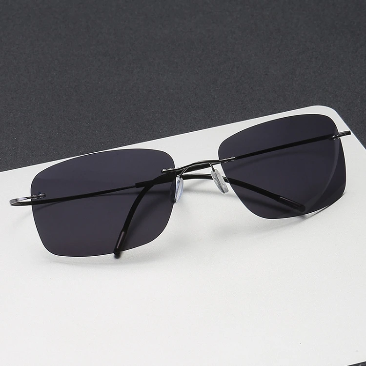 Square frame thin titanium sunglasses anti-ultraviolet polarized sunglasses unisex rimless sunglasses
Square frame thin titanium sunglasses anti-ultraviolet polarized sunglasses unisex rimless sunglasses
