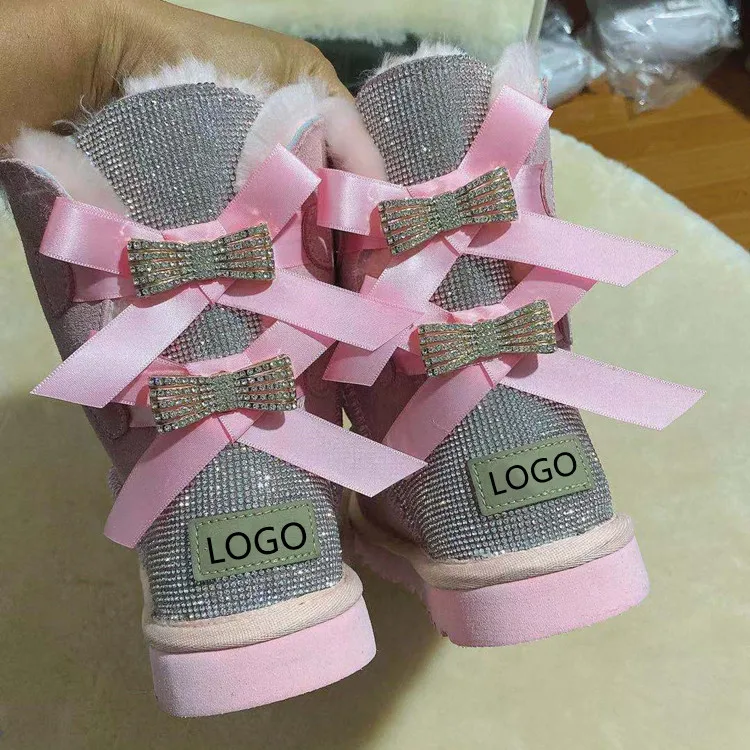 New Fashion Hot-selling Women Rhinestone Boots Designer Boots Wool Warmth Keeping Warm Ladies Shiny Snow Boots, As the picture shows
New Fashion Hot-selling Women Rhinestone Boots Designer Boots Wool Warmth Keeping Warm Ladies Shiny Snow Boots, As the picture shows
