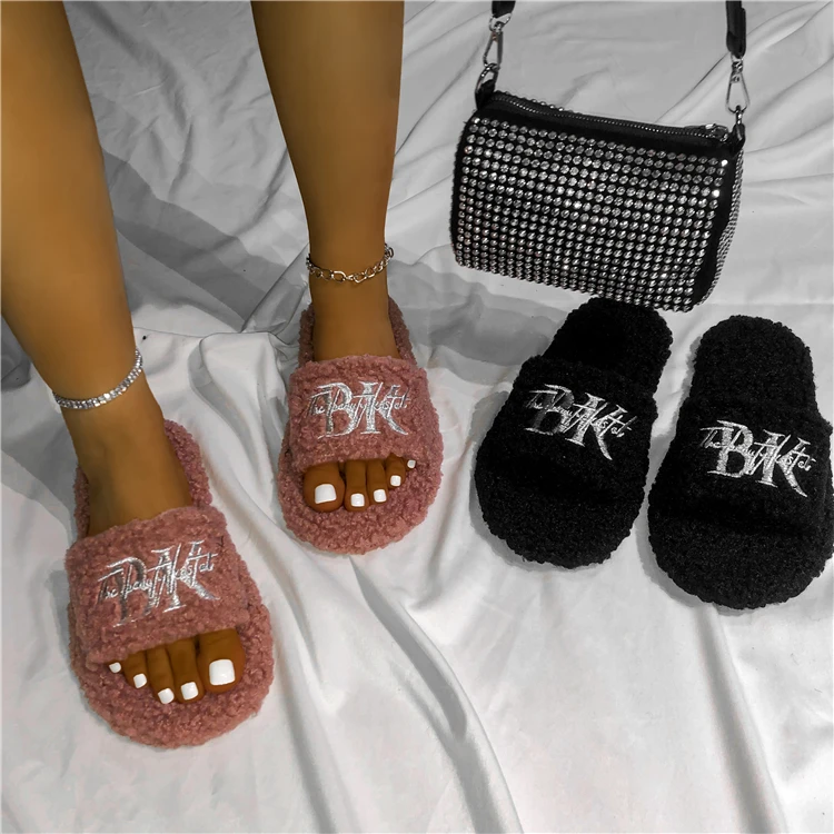 High Quality Women's Slippers Faux Fur Slipper Customized Fashion Soft Fur Slides for women sexy plush ladies sandals, Customized color
High Quality Women's Slippers Faux Fur Slipper Customized Fashion Soft Fur Slides for women sexy plush ladies sandals, Customized color