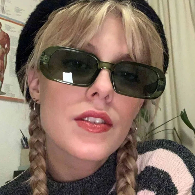 98039 New Women Small Frame Green Sunglasses Vintage Rectangle Sunglasses Oculos De Sol, As shown
98039 New Women Small Frame Green Sunglasses Vintage Rectangle Sunglasses Oculos De Sol, As shown