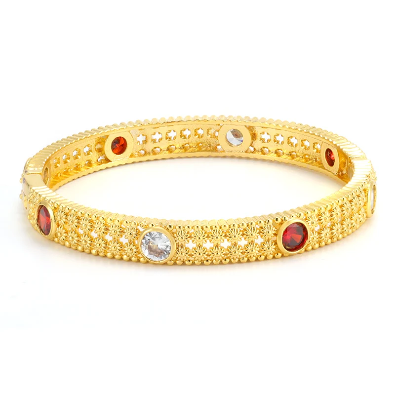 Wholesale Fashion Ladies Fine Jewelry Flowers Carved Cubic Zirconia Gold Plated Wedding Bracelet
Wholesale Fashion Ladies Fine Jewelry Flowers Carved Cubic Zirconia Gold Plated Wedding Bracelet