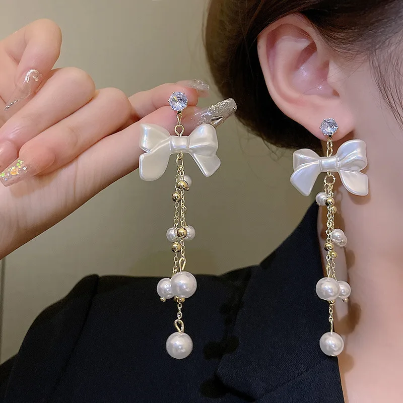fashion ins style wholesale bulk sense earrings vintage packaging retro long bow pearl fringe earrings for women
fashion ins style wholesale bulk sense earrings vintage packaging retro long bow pearl fringe earrings for women
