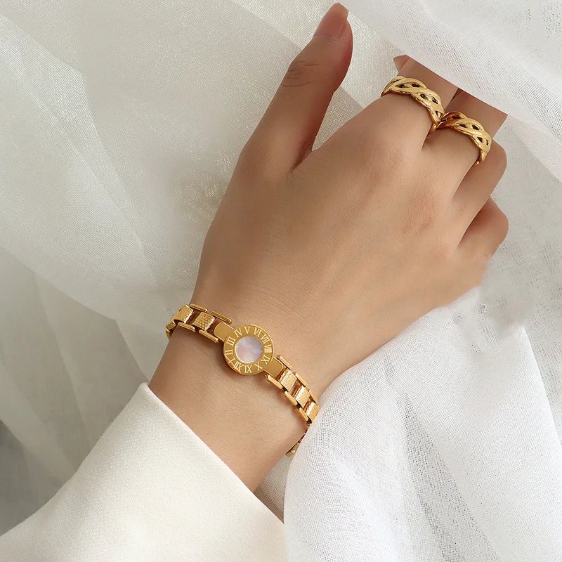 Roman numeral watch plate couple shell female titanium steel 18K real gold plated bracelet for women jewelry, As pictures
Roman numeral watch plate couple shell female titanium steel 18K real gold plated bracelet for women jewelry, As pictures