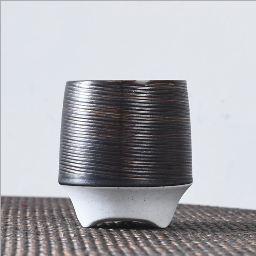260ml Japanese inner white outer matte black glossy rim Personal Hand made Ceramic porcelain coffee tea mug cup no handle
260ml Japanese inner white outer matte black glossy rim Personal Hand made Ceramic porcelain coffee tea mug cup no handle