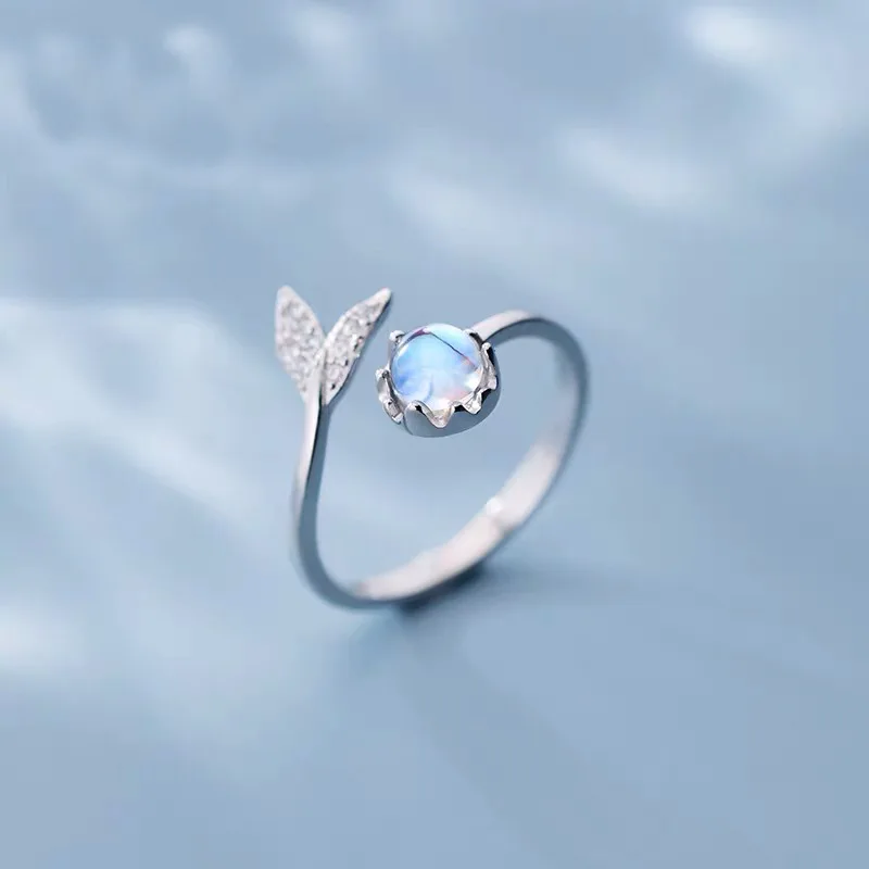 Korean Fashion INS Lovely Moon Light Stone Fish Tail Ring Fishtail Inlaid Diamond Synthetic Glass Sweet Opening Finger Ring
Korean Fashion INS Lovely Moon Light Stone Fish Tail Ring Fishtail Inlaid Diamond Synthetic Glass Sweet Opening Finger Ring